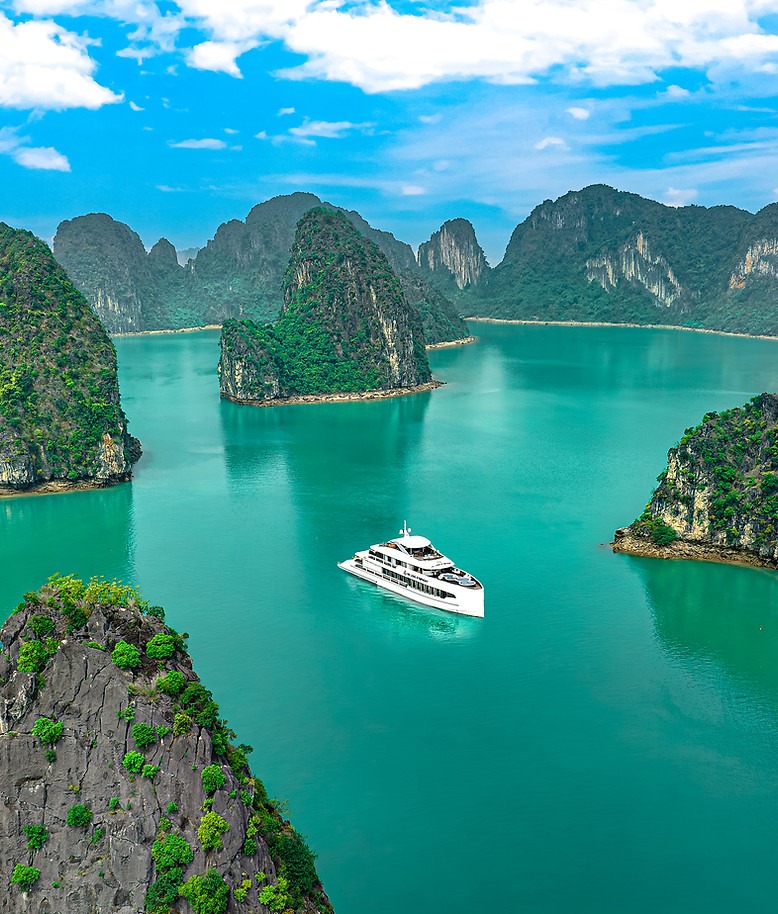 HALONG BAY